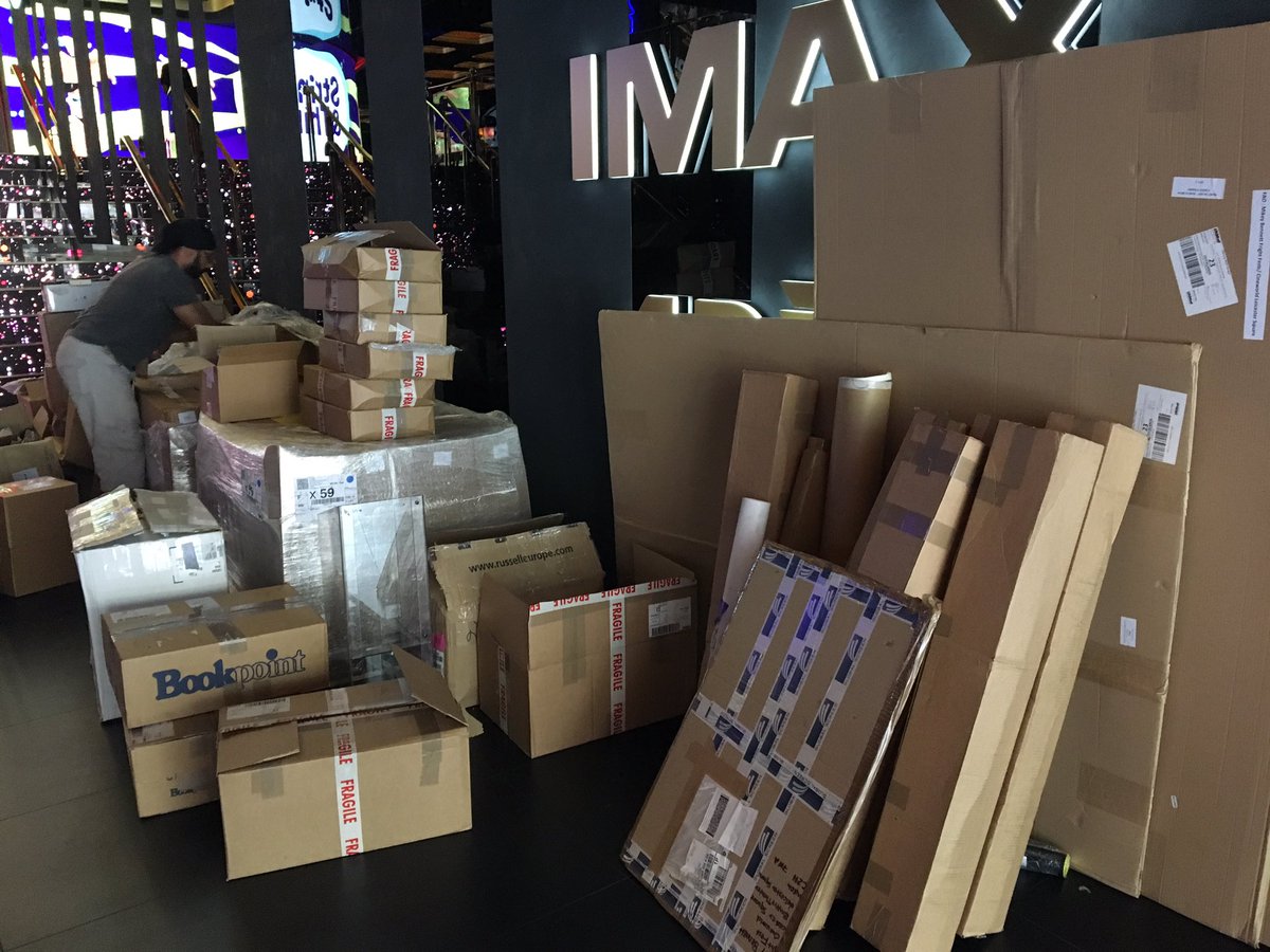 FrightFest's tweet photo. We’re starting to take over the cinema, lots of freebies and promo goodies arriving now, we’ve even got @maljutley helping us! #ArrowFrightFest https://t.co/VFKcz3PBuQ