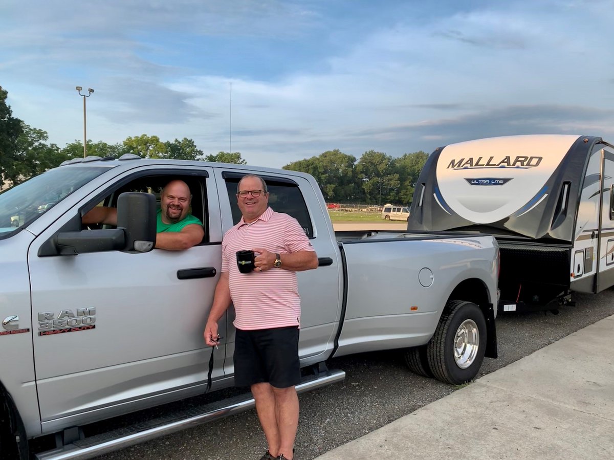 INDtransport's tweet photo. Good morning from Andy Swain and contractor, David Hankel! We hope everyone has had a great start to their week! https://t.co/hE9h9d6Yqe