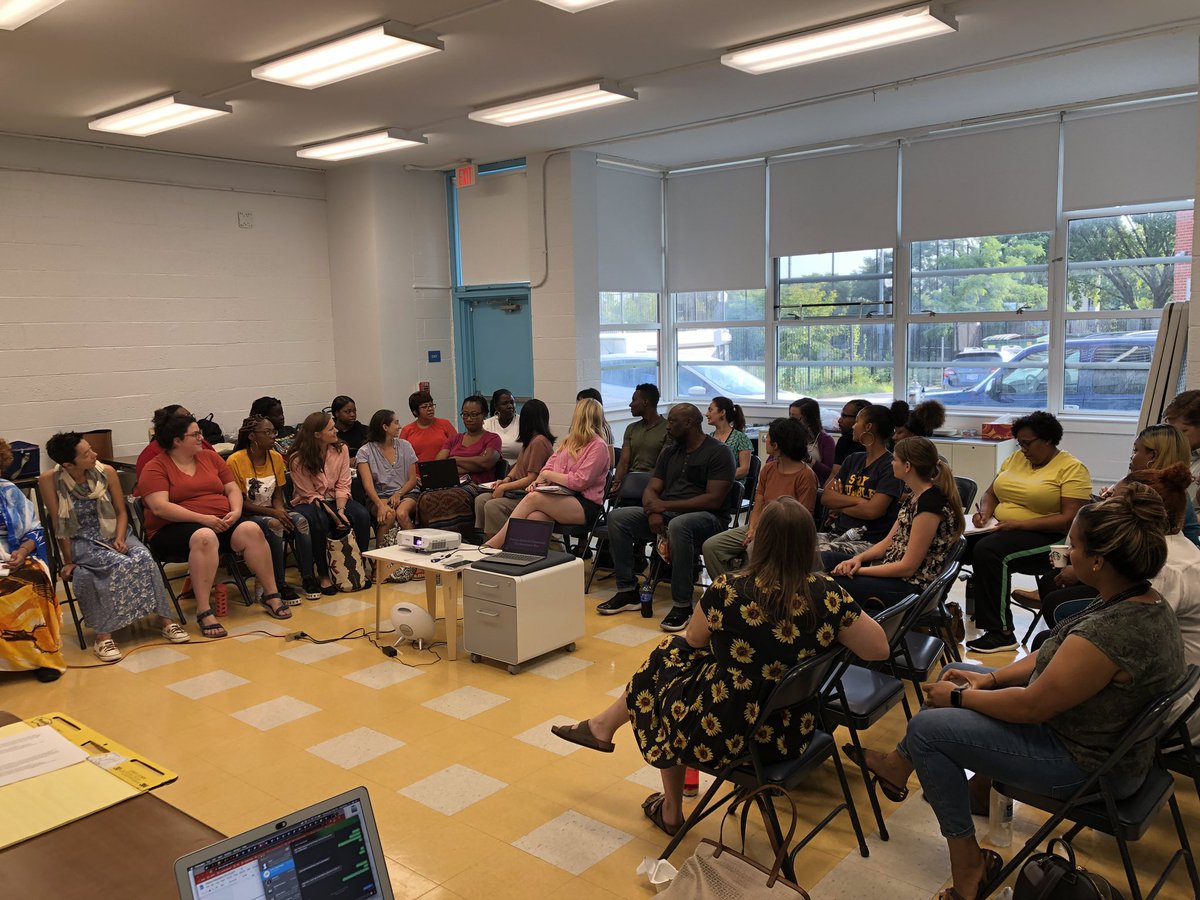 Lee Montessori Board tweet media