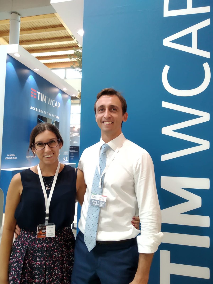 SoniaCasaro's tweet image. Continuano le visite allo spazio #5G di @TIM_Official presso il @MeetingRimini! All’interno un’area è dedicata alle soluzioni di alcune delle #startup @timwcap più innovative! 
Vi aspettiamo fino al 24 agosto al #meeting19 🚀