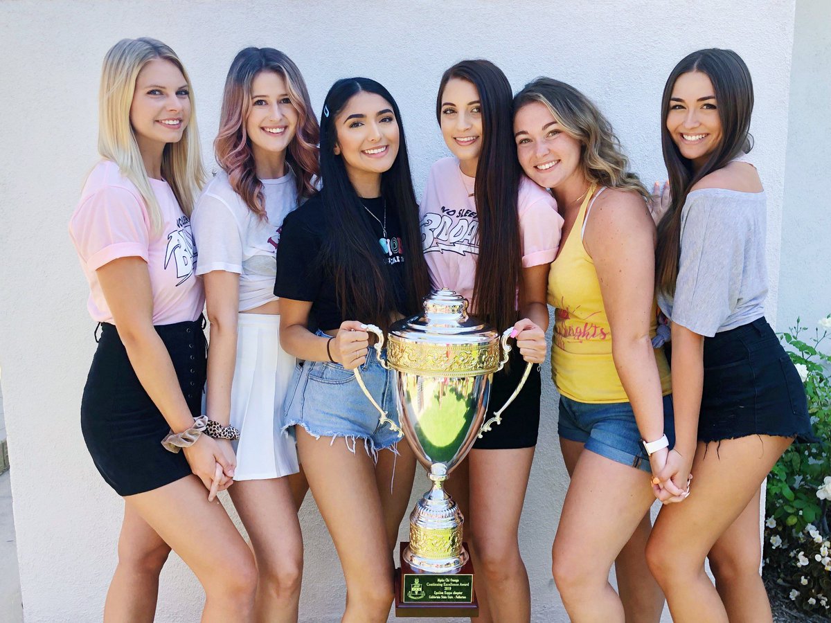 Alpha Chi Omega tweet media