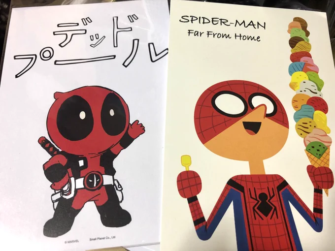 公式から出てるデッドプールとスパイダーマンのデフォルメポストカードが可愛いすぎて気が狂いそう 
