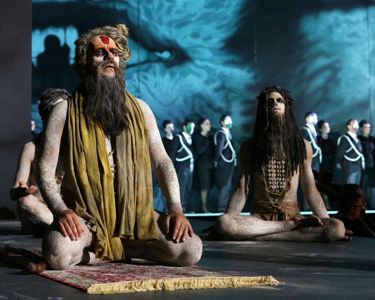M__Mariotti's tweet photo. Quarta e ultima recita per la #ROFSemiramide firmata da #GrahamVick e proposta nella versione integrale curata da Philip Gossett e Alberto Zedda questa sera alle 19 al #ROFXL! Toix3 all’@OrchestraRai al #CoroVentidioBasso e a tutto il cast! https://t.co/TkqO8NVkEq📸AmatiBacciardi https://t.co/EfS1Ob0p3O