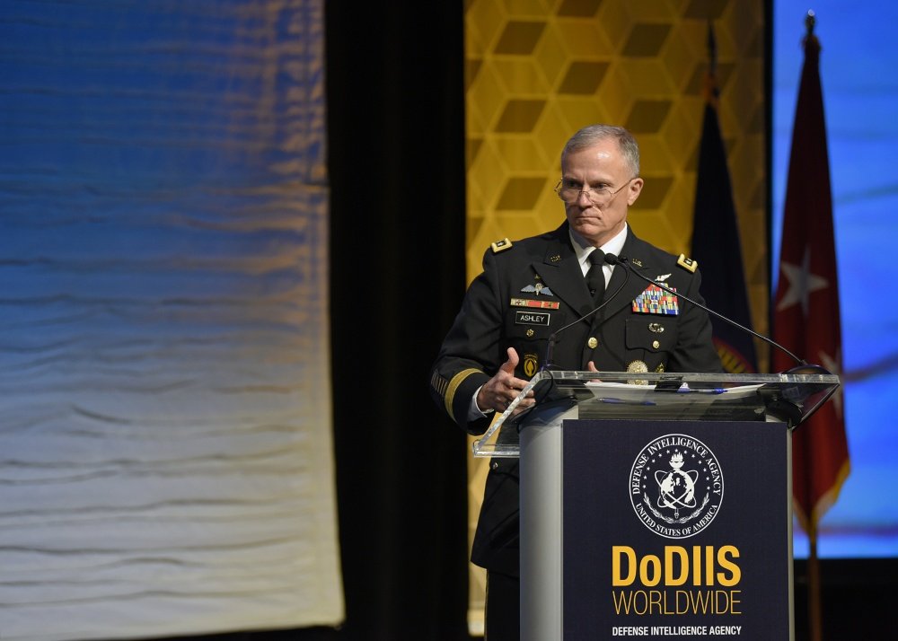 FedTechMagazine's tweet photo. With 2.5 quintillion bytes of data created daily — and a growing portion of it faked or twisted into disinformation — “we have to supply the war fighters with information that is accurate and is trusted,” said Lt. Gen. Robert P. Ashley Jr., the @DefenseIntel director. #DoDIIS19 https://t.co/34lkg6Al1C