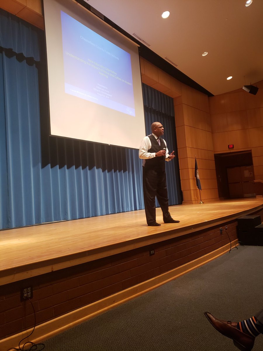 Tinkhani's tweet photo. "We signed up to love other people's children"-- Edwin Javius @edequity #oneccps #NEOCCPS2019 https://t.co/PfYxbLSESZ