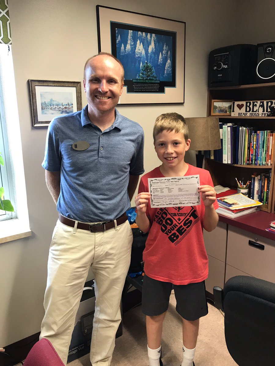 RyanRLink's tweet photo. 1st positive office referral of the school year! This 5th grader was helping kinders find their classrooms. #WeAreRBE https://t.co/GqwEGeYzMT