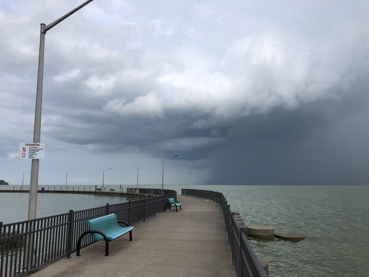 jjrennie's tweet photo. What a great birthday gift (from me to me). 

-1400 miles traveled
- 4 new states visited (KY IN MI OH)
- 2nd Great Lake seen (Erie)
- Bucket list location checked: Pro football HOF

#selfromance https://t.co/Cotoy1qcRq