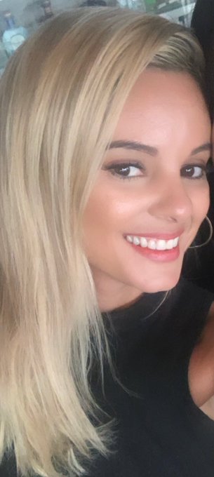 Keep smiling, because life is a beautiful thing and there&rsquo;s so much to smile about 😘 https://t.co/ue<a href="/tag/carmenluvana"class="tags"><span>#carmenluvana</span></a><a href="/tag/carmenluvanapuertorico"class="tags"><span>#carmenluvanapuertorico</span></a>