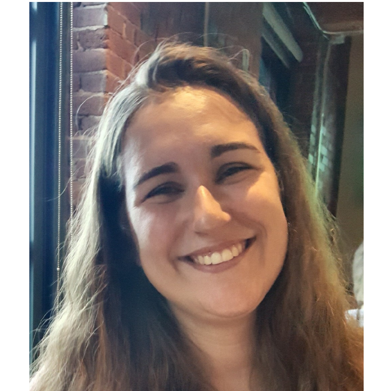 FITNHVISTA's tweet photo. Help us welcome Elizabeth to the #FITNHVISTA family!  Elizabeth will be serving with @artsinreach as their Marketing and Research AmeriCorps VISTA!  She graduated from @holy_cross this past May and is excited to begin her service year!  #Welcome #NH #NewHampshire #Volunteer https://t.co/fqR2aiqBSc
