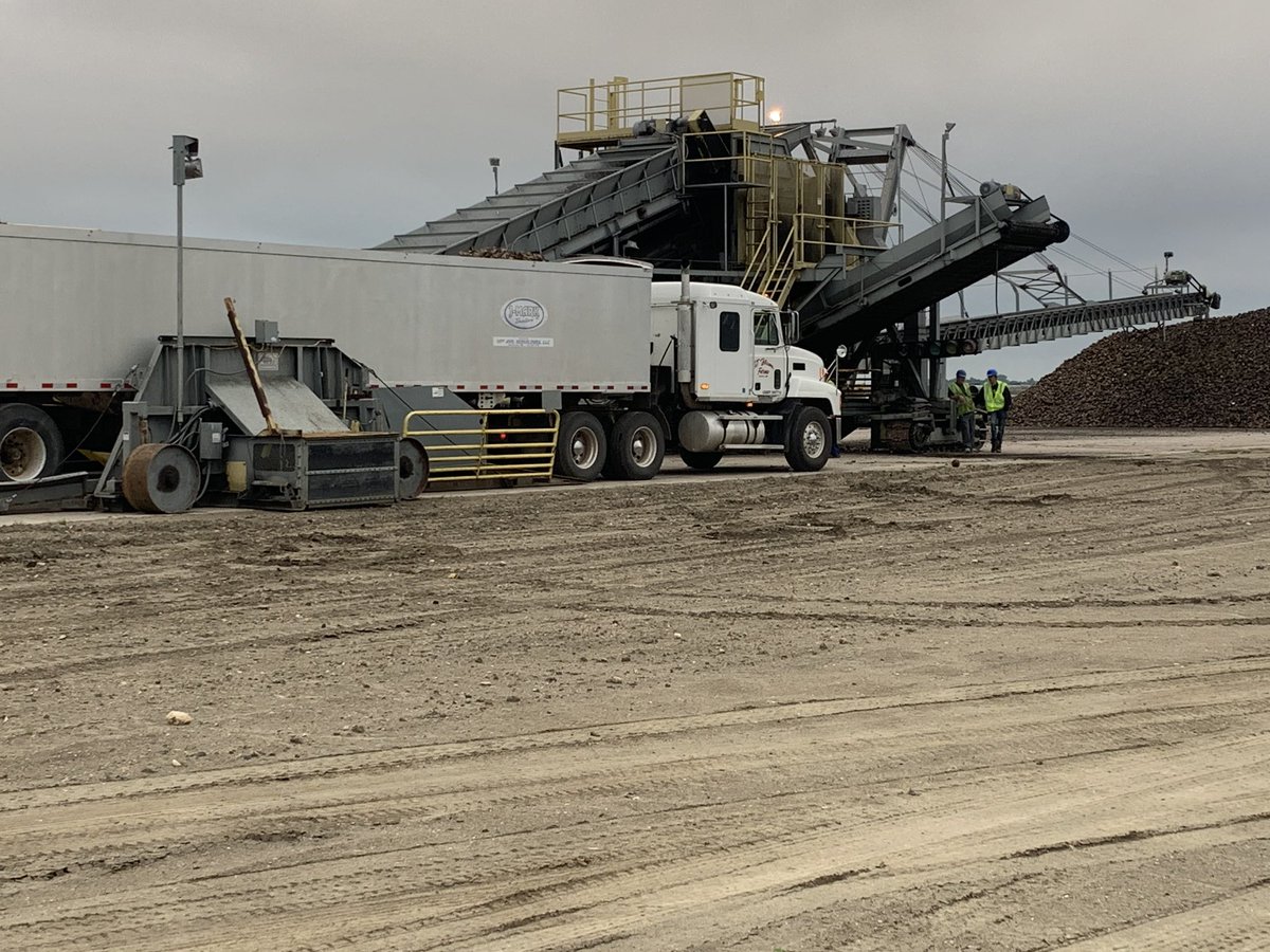 BeetWeedControl's tweet photo. First day of prep Ike at the Lehman piker, near Norcross, MN https://t.co/Ybib4MYeey