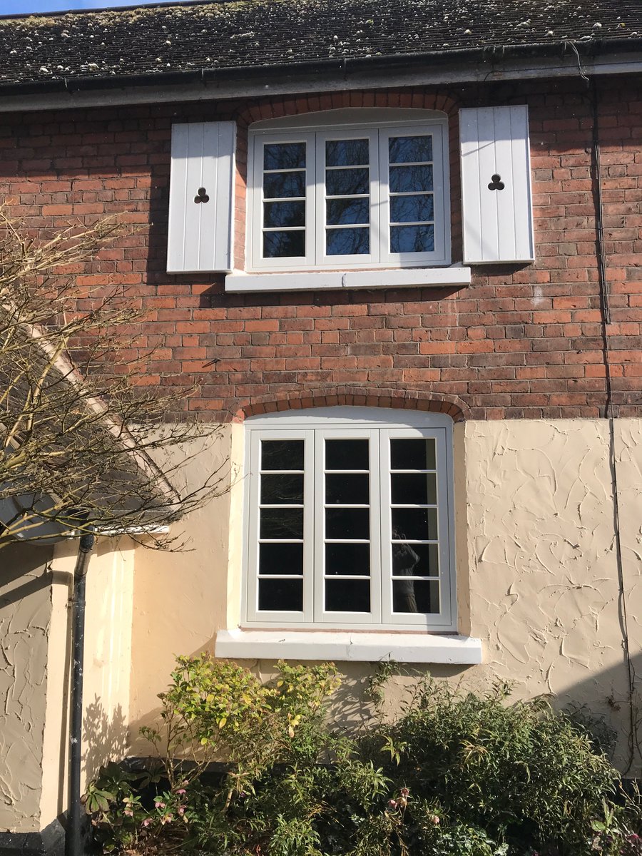RJRJoinery's tweet photo. We are busy in the workshop this Summer making @accoya windows.
If you would like any further info on #Accoya see https://t.co/SanuPau8vE or call Emma on 01562 631281
#timberwindows #Accoyawindows #timberdoors #woodworking #Worcestershirehour @BritWoodFed https://t.co/y2yrMCNsSL