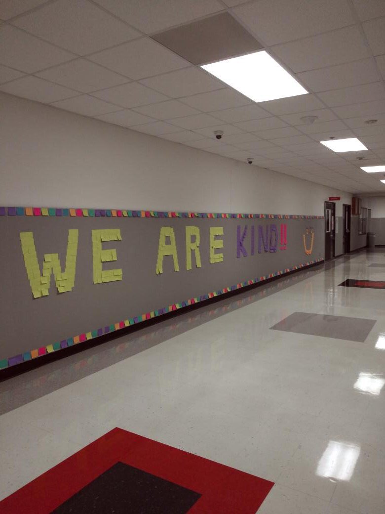 marcusstuco's tweet photo. We Are Marcus! We Are One!
💜We are Marcus! We Are Kind!💜
@Marcus_HS #LISDBEKIND https://t.co/ja5vvLOzNJ