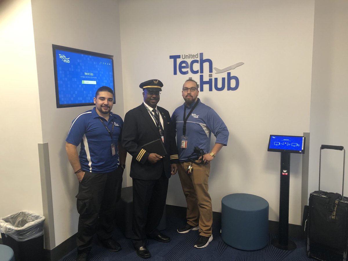 Laurakohl3's tweet photo. First Airport Techhub opening at EWR. New DT support channel for our employees. More hubs coming soon. Thanks to @EWRmike, CRE and DT teams for the fabulous support! @weareunited #BeingUnited @ban96084 @Randy44317933 @silbahar @gavinmolloy @ljojo @jason_ual @mtaccino @ravioli67 https://t.co/EfEJkuhDgJ
