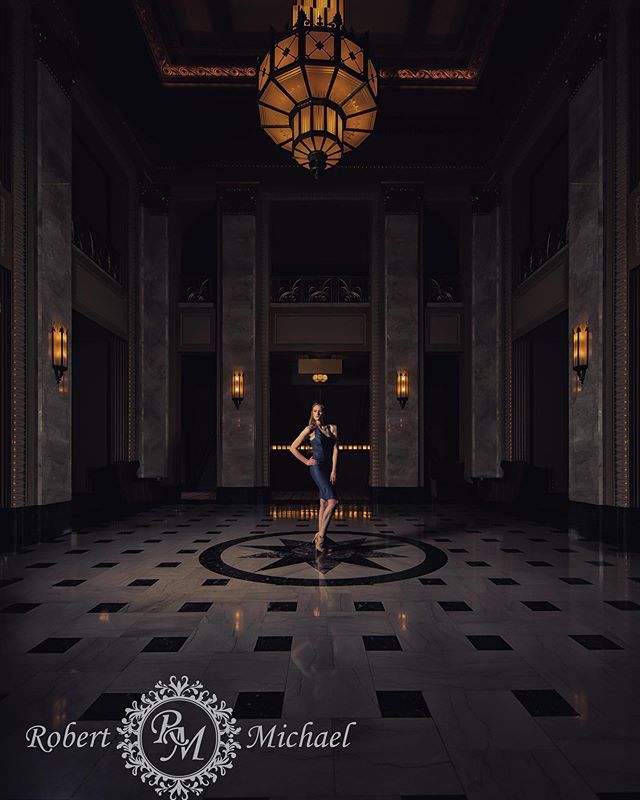 TheAgencyPhoto's tweet image. This one took a little photoshopping as well to remove the lights and stuff. This was taken at #shutterfest2019 as part of Jeff and Lori Pooles photo walk

Model: Autumn Rose
Instagram: @autumnrose_model 
#Senior #SeniorPictures #SeniorYear #SeniorPics #… ift.tt/2KZgV34