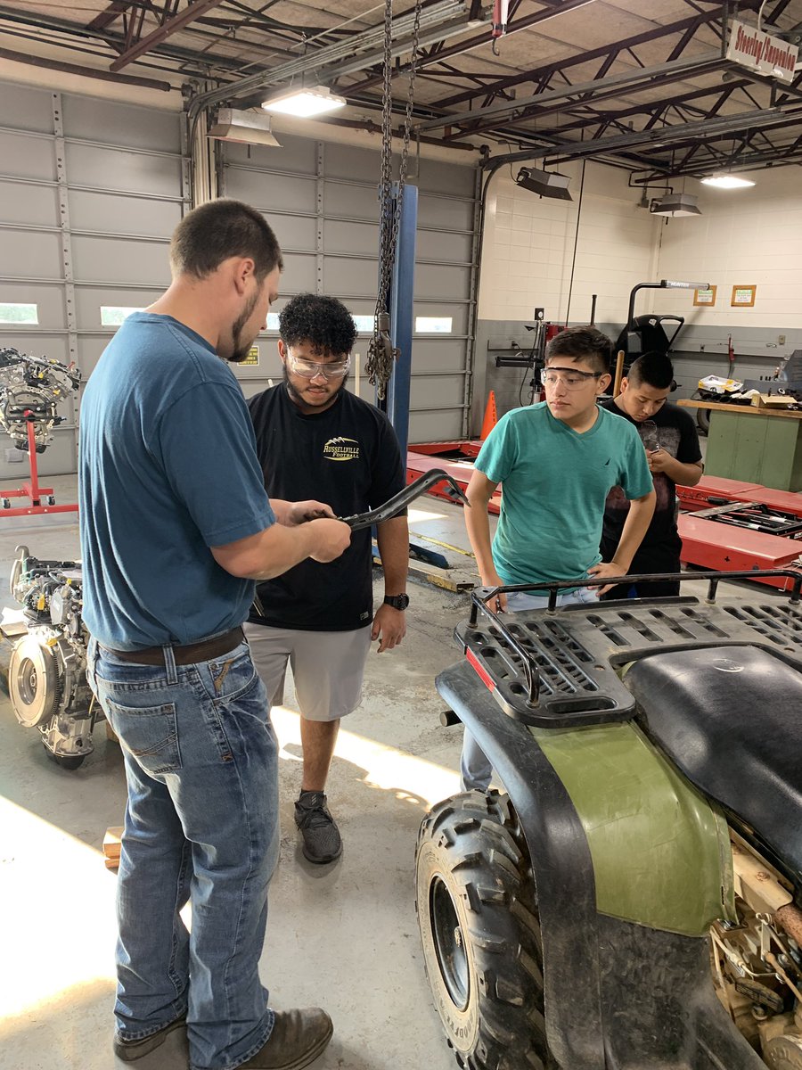 RCSCTE's tweet photo. RHS CTE teacher JB Moore was excited to get students into the shop today after passing safety tests! #CTE @Russellville_HS https://t.co/rJkDcTxhqT