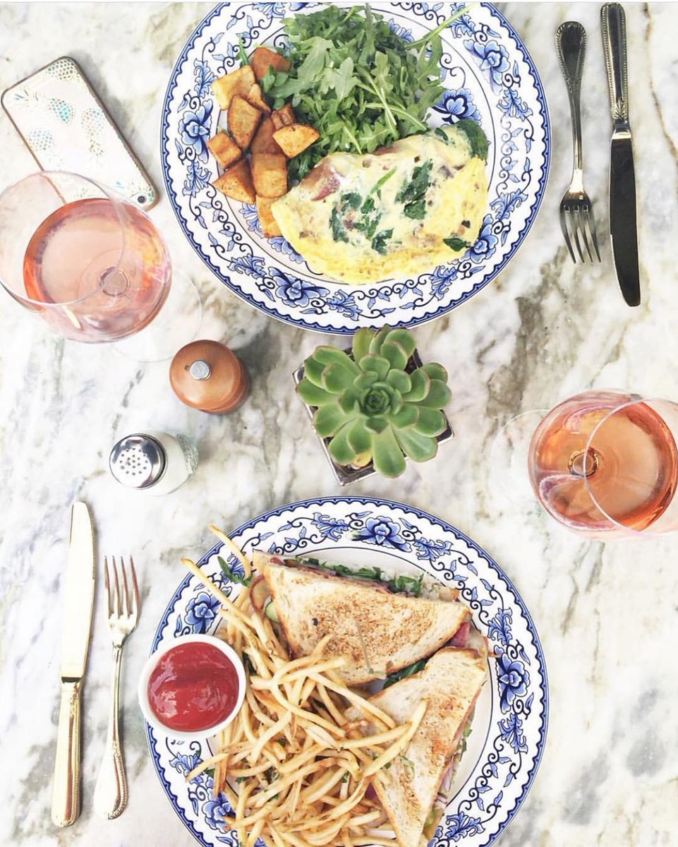 Which plate would you choose?
(Photo: bit.ly/2MPGXsu)