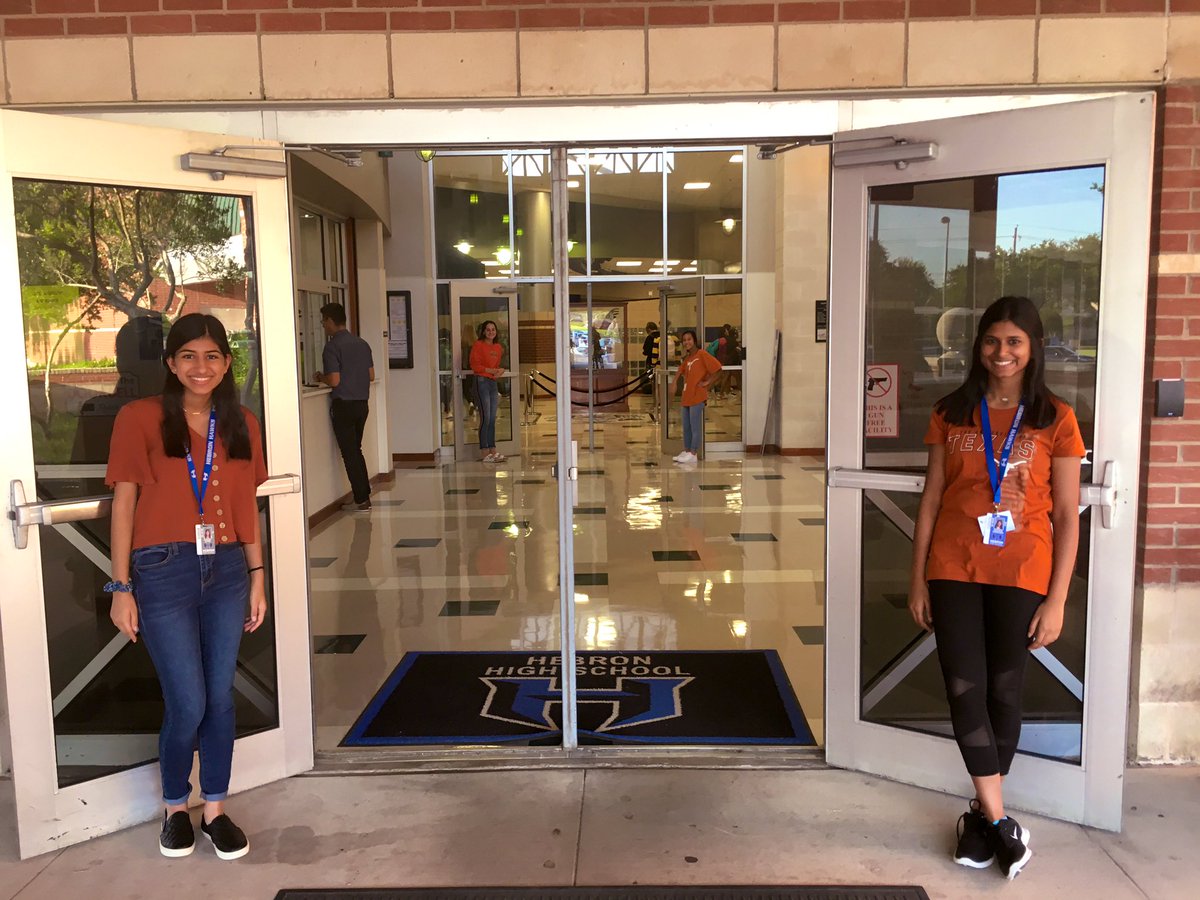 Hebron_HS's tweet photo. Greeted with kindness @lisdbekind #LISDBEKIND #hbnd https://t.co/FR1DqX7kk2