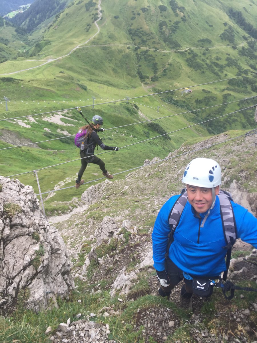 nw_army's tweet photo. #Bavaria #Alps #Views #WOW
@LANCS_REGT @103Regt #HQNW #3Med @BritishArmyNW all taking part in Ex Northern Lion 3, an Adventure Training package introducing personnel to #Klettersteig #ViaFerrata #MountainClimbing🧗♀️🧗♂️🚠🏔️
#TravelTuesday #itsyourfuture https://t.co/xDlkmtHUGL