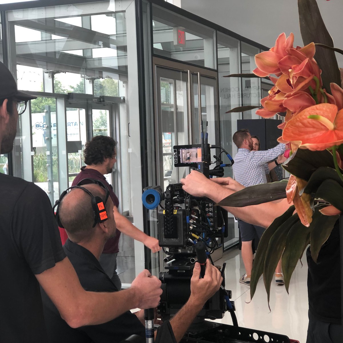 RutgersBSchool's tweet photo. Lights, Camera, and Action! 📽️
On Wednesday, August 14 RBS 100 Rock building was the set for @ABCNetwork Fall lineup show @EmergenceABC 👏
What do you think? Leave your comments below 👇✨
#Rutgers
#100rock https://t.co/lCAXnpjaCb