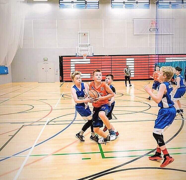 ChiswickGators's tweet photo. Club membership portal now open for the 2019-20 basketball season 

Sign up today!!

https://t.co/xijVbLf6v4

Let’s Go Gators 🏀🐊 https://t.co/s1rs0R3qkr