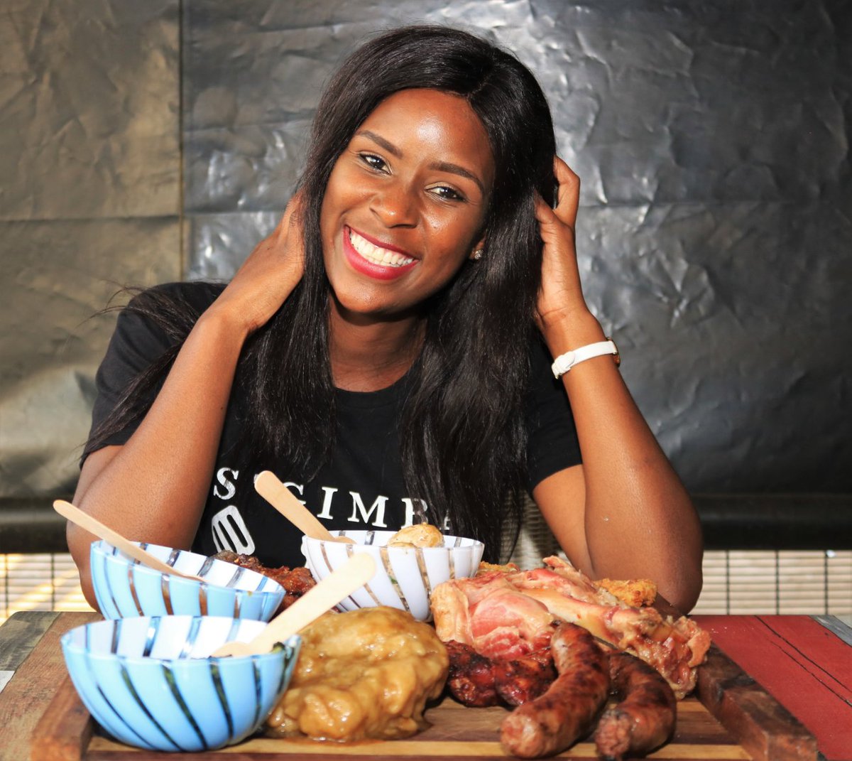 sgimba_nosam's tweet photo. What a beautiful, Wrenched-experience-infused Sunday!

This Sunday we attended Soul Food Sunday hosted by Chef Lindo Dust of @thewrenchedexperience. The experience we had is beyond words to describe!

A Thread https://t.co/AA6VkWdPdj