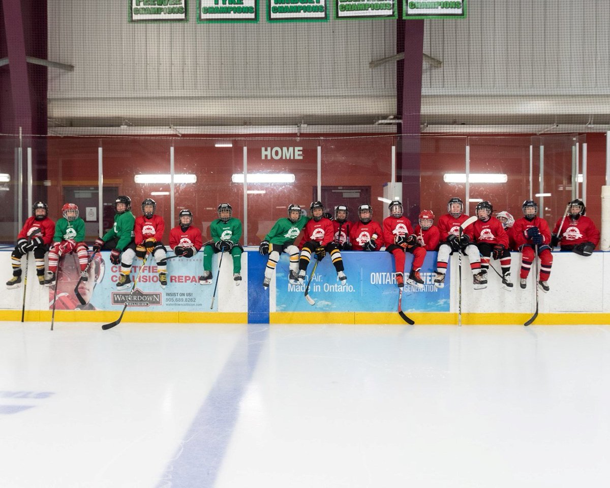 We recently added another 402 photos from this years goldenhorseshoehockeyschool.org on our <a href="/facebook/">Facebook</a> page! 🧐

facebook.com/pg/GoldenHorse…
Which one is your favorite?
