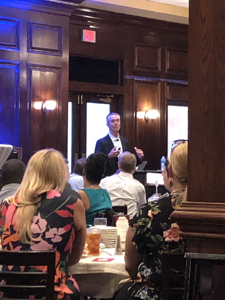 MarketerMoore's tweet image. Great @AMA_Marketing luncheon today about @ChickfilA branding from their former CMO Steve Robinson!
