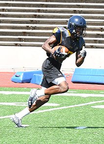 Lions_FB's tweet photo. Another hot day on the Hawk after moving freshmen in this morning. #TimeToHunt 

https://t.co/D9bCG7CzQC https://t.co/mJkUjB5QFr