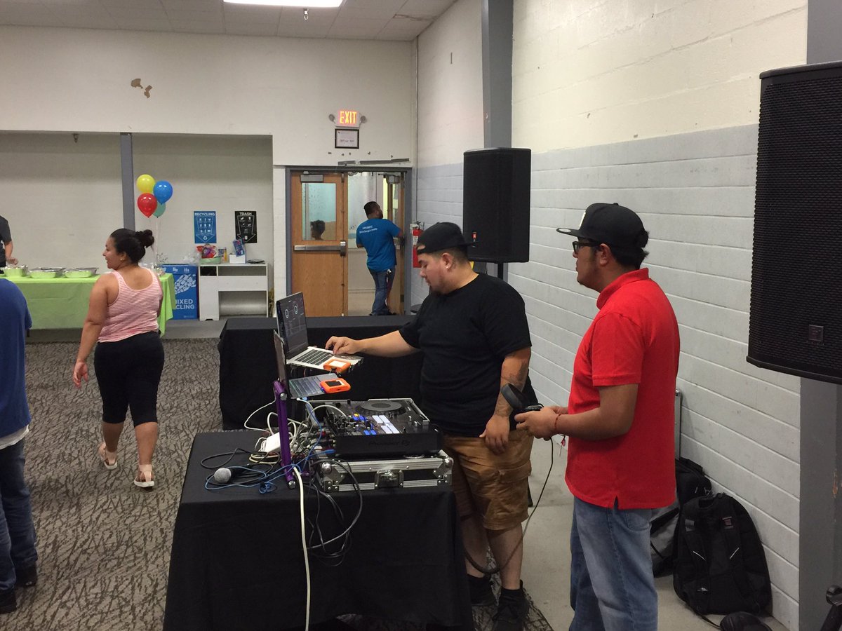 LAYCDC's tweet photo. Let’s get it started! Students in Prince George’s County are getting fresh haircuts, new backpacks, and yummy food in preparation for the school year! #Ready4Liftoff https://t.co/WrR87C2rxr