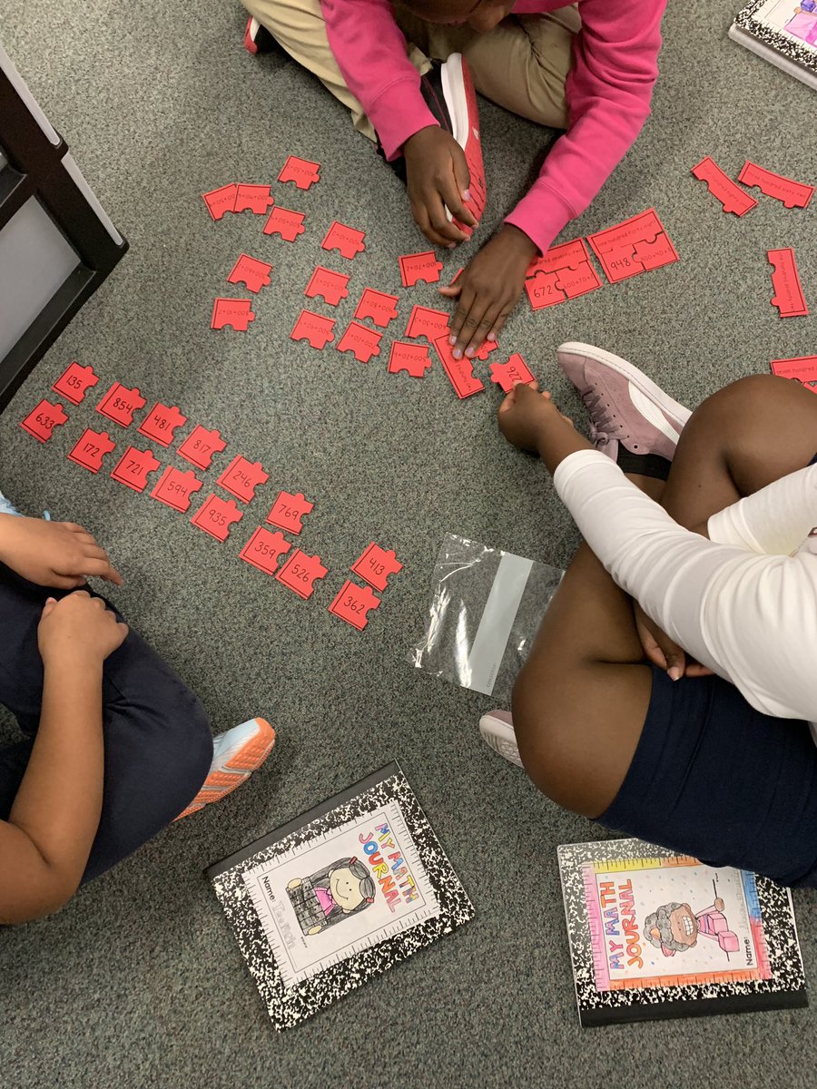 MsCClassroom17's tweet photo. Praticing working in cooperative groups, while putting together numbers in standard, word, and expanded form! #CollinsExplorers @ExplorersCol @AliefISD @AliefMathK6 https://t.co/DXoBm0nBmj