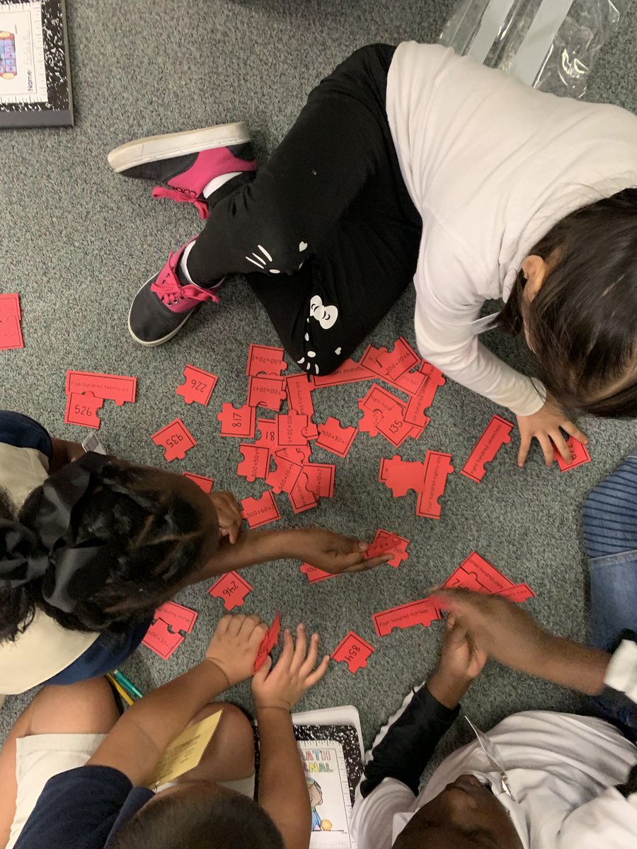 MsCClassroom17's tweet photo. Praticing working in cooperative groups, while putting together numbers in standard, word, and expanded form! #CollinsExplorers @ExplorersCol @AliefISD @AliefMathK6 https://t.co/DXoBm0nBmj