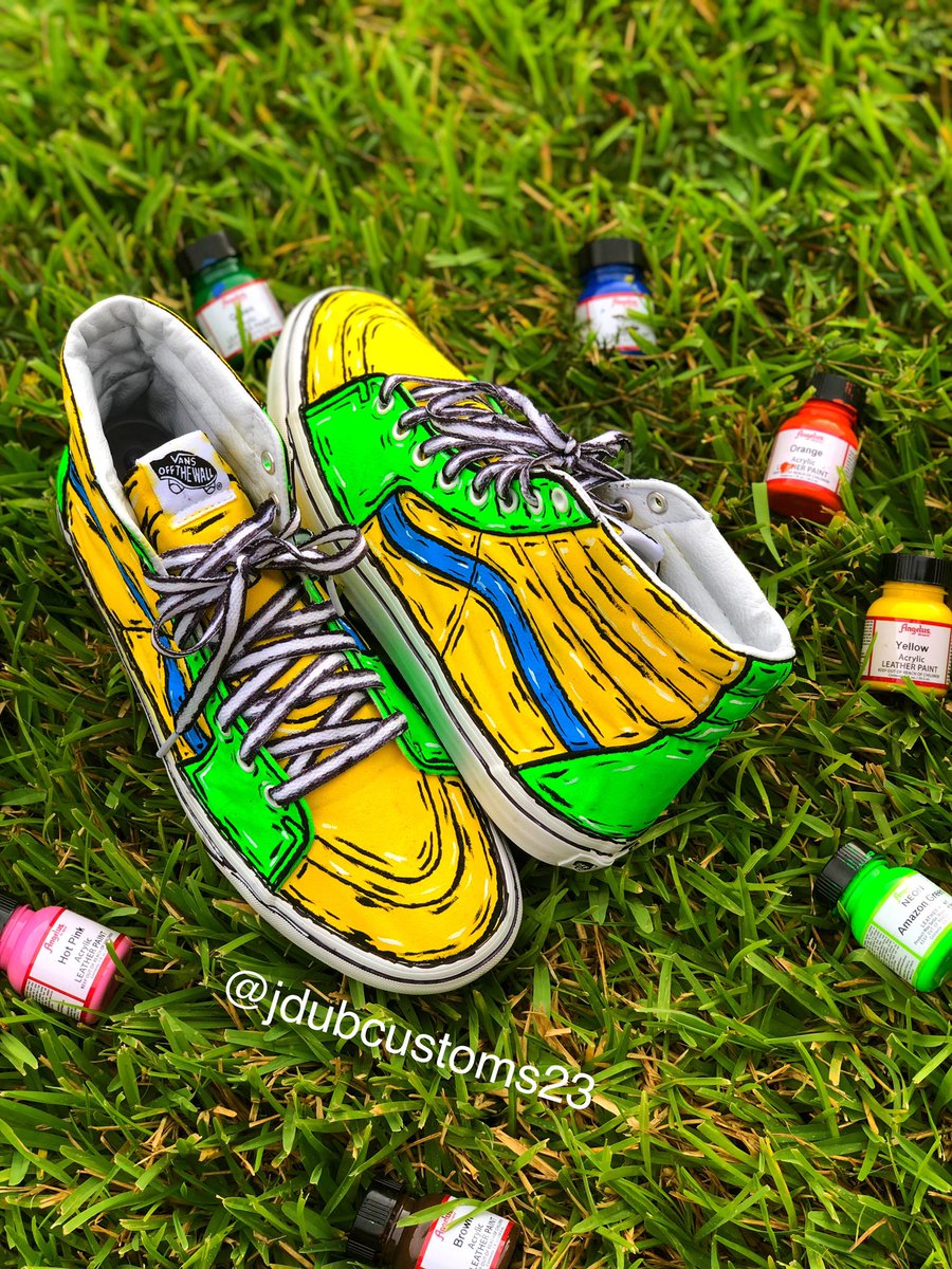 Jdubcustoms23's tweet photo. Cartoon custom vans ✏️💛💚💙FOR SALE!! (U.S. men’s-10 woman’s-11.5) Only $150 for this month!! @AngelusDirect @AngelusBrand @VANS_66 #Customs #Customshoes #customkicks #shoehead #sneakerhead #shoeart #angulus #anguluspaint #angulusshoes #igkicks #artistsonig #artistunderground https://t.co/mhjVugsVJa