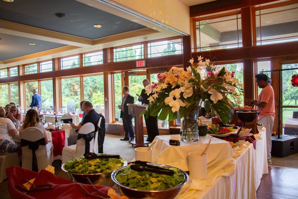 BeachGroveGolf's tweet photo. Hunting for the perfect venue for your event? Our banquet rooms boast outdoor decks running the full length of the room, showing off beautiful vistas of the golf course and surrounding ocean.

Learn more: https://t.co/3AS2itVKSZ #yvrevents #golfbc https://t.co/hNV38vxpEj