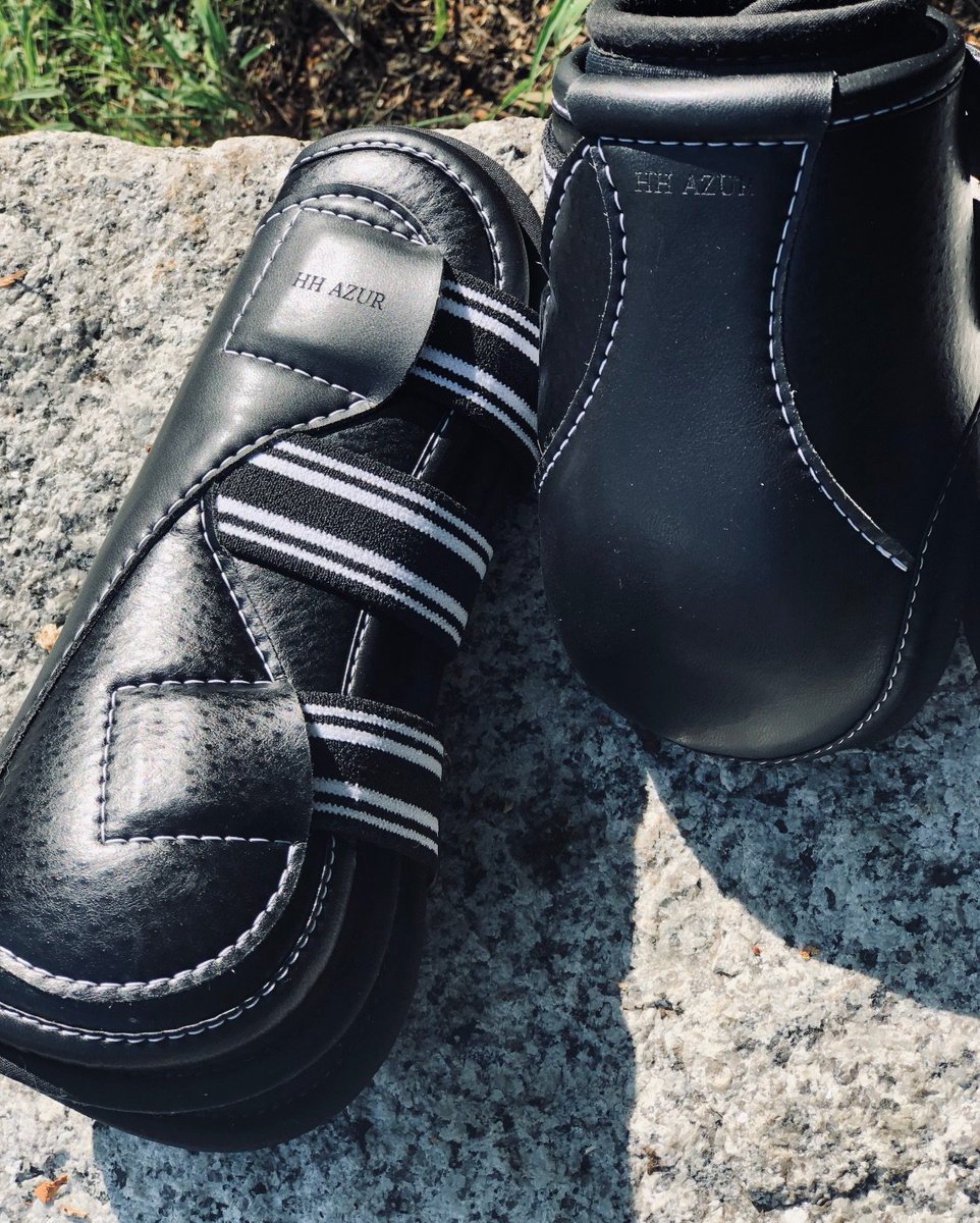 Hidden in the ring. 🔎 
Seen in the barn. 👀 
#Personalize #EquiFit