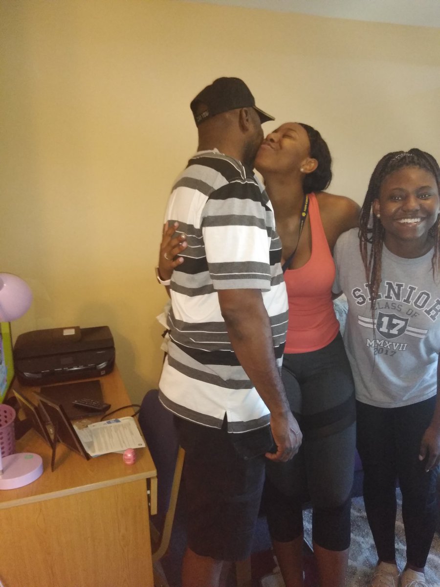 principaliam's tweet photo. Move in day!!!! I'm so proud of you @_kamm7 π€¦π½ββοΈ. ππΌ. πππ’ Jeremiah 29:11 ππ½ππ½ #TAMCUπππ https://t.co/4YNqKeiPOL