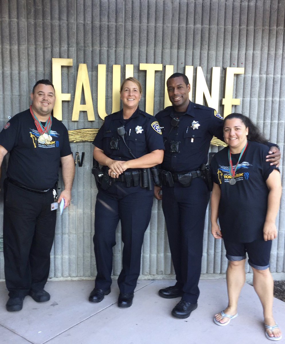SunnyvaleDPS's tweet photo. Tip-A-Cop is right around the corner! Come help us help the athletes at @SONorCal! August 22nd from 11:30am-2pm and 5pm-9pm at @FaultlineBrew 1235 Oakmead Pkwy, Sunnyvale. Have lunch or dinner, get served by an officer, donate to @SpecialOlympics athletes...it’s a win/win! https://t.co/7LhjJq9W6v