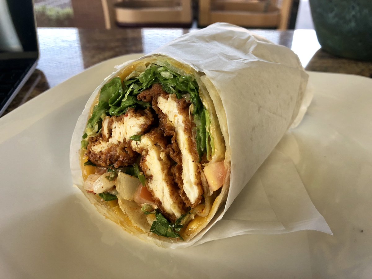 CocinaCaliMex's tweet photo. Stop playing games over who has the best #SpicyChickenSandwich. Come out to @VerdugoBar in #GlassellPark tonight from 7-midnight as @MorningPint will be frying up our delicious #CaliMex Crispy #HotChicken! https://t.co/CuphVJnWqs