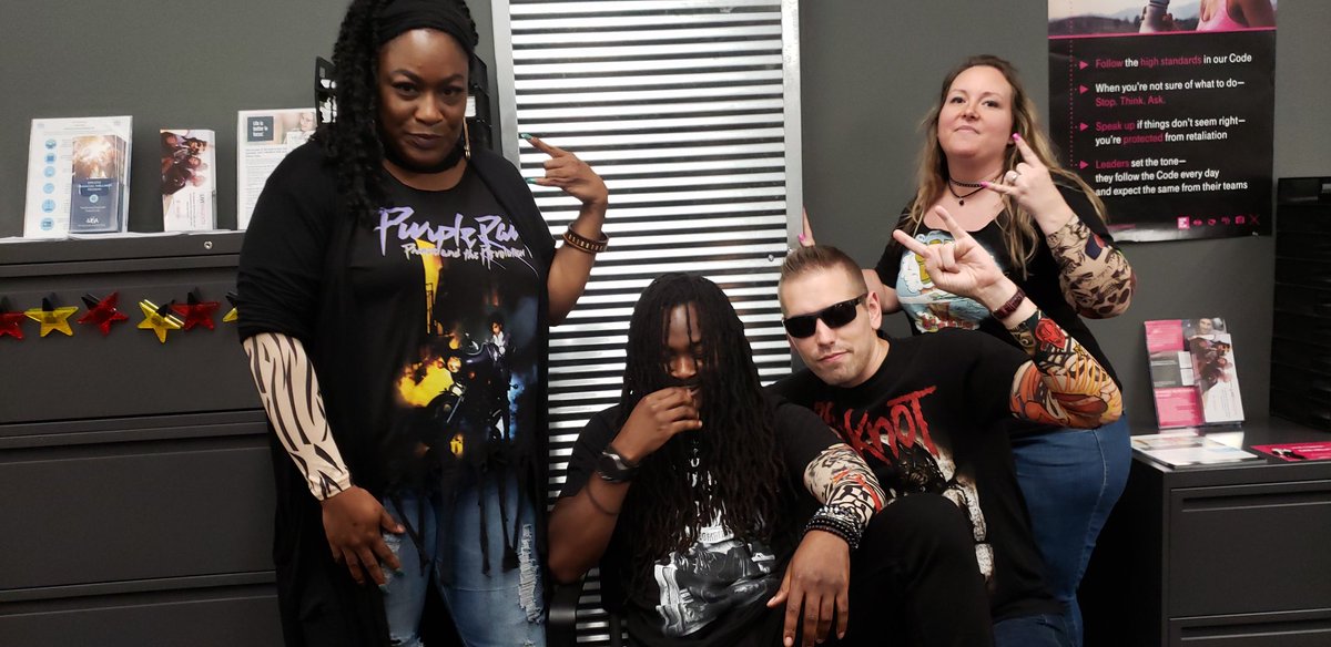 amandagrace28's tweet photo. Our #ChattExpress #1HR Crew is Ready to Rock It! Are you?!
Look for the survey in your email from T-Mobile Employee Survey.
Let your voice be heard!
@chad_bolt @AWyzeman1cesaid @KanikaJones1 @rdd0613 https://t.co/ZcTVdN84Bs