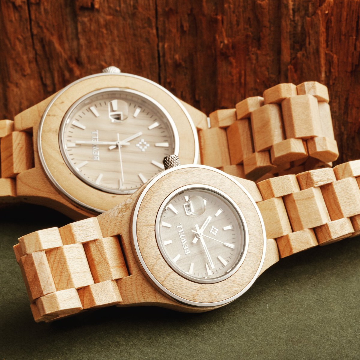 bewellusa1's tweet photo. His & hers with style
#jewelrylovers #womensfashion #jewelrylover #stylediaries #jewelryoftheday #womensstyle #jewelry #jewelryaddict #menstyle #instawatch #dapper #ootd #potd #watchesofinstagram #watches #watch #woodworking #mensstyle #mensstyleguide #womensstyleguide #horology https://t.co/pTE7r60F6j