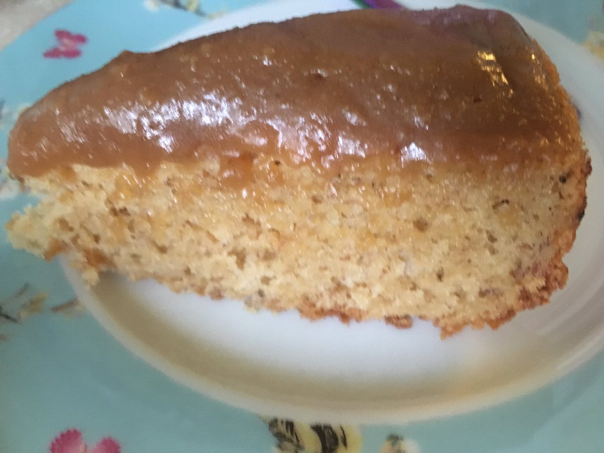 LancsMiss's tweet photo. #bakeoff #justtight #biggleton When cbeebies leads to baking banana bread, mainly because they were going speckled & I can’t stand wasting food. https://t.co/6rvAiLNzSt