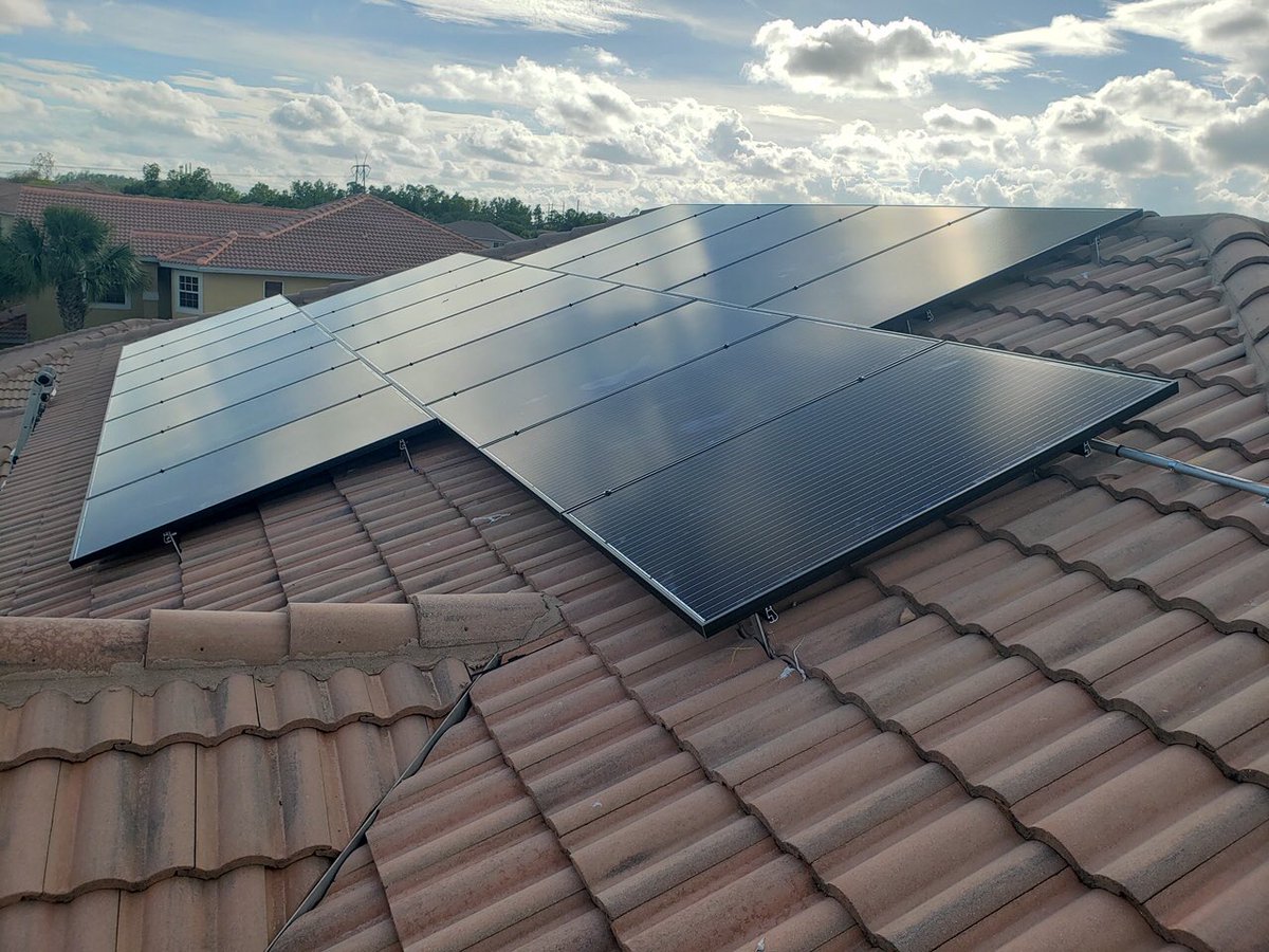 unicitysolar's tweet photo. Tile roof installations are just one of our specialties. See how they appear to just float over the tiles! We use the lowest profile racking system in the industry. Call us at 813-882-5663 for your customized proposal.
#solarpanels #solarinstallation #tampa #tamparealtor #gosolar https://t.co/fyeaNBhQS2