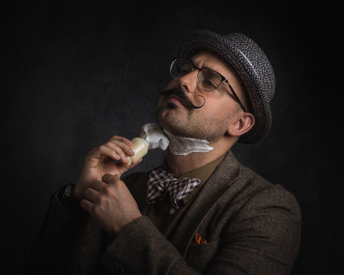 Que bien sienta un afeitado clásico.
#shave #barber #barbershop #valencia #thebarberpost #barberia