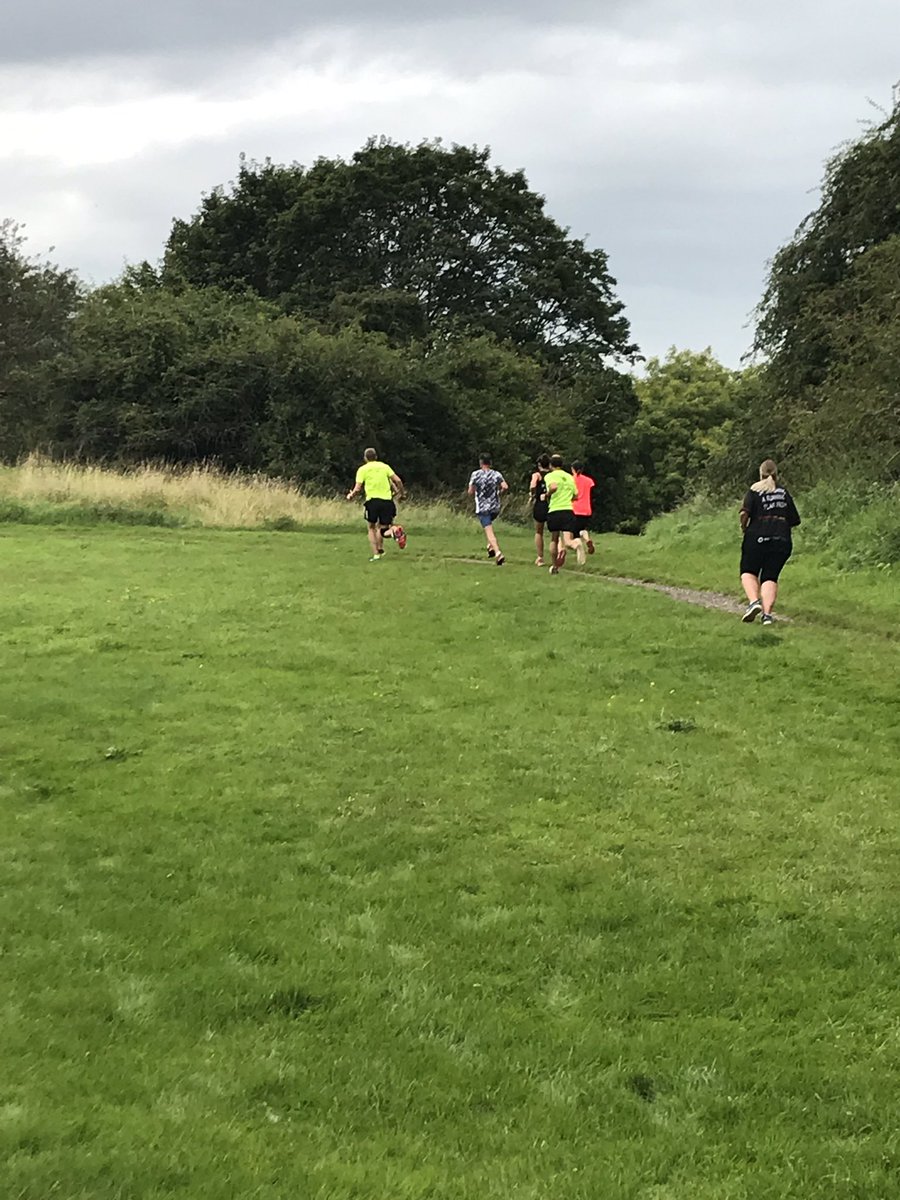 RunPlans's tweet image. Another brilliant session tonight with a great group putting in really hard work in their efforts 👌🏼💪🏼
Well done guys, perfect work 😃
#Letsgetbettertogether 
@stokielee @rayyevans @LisaASalmon79 @amanda_millward @lesleyjwall
