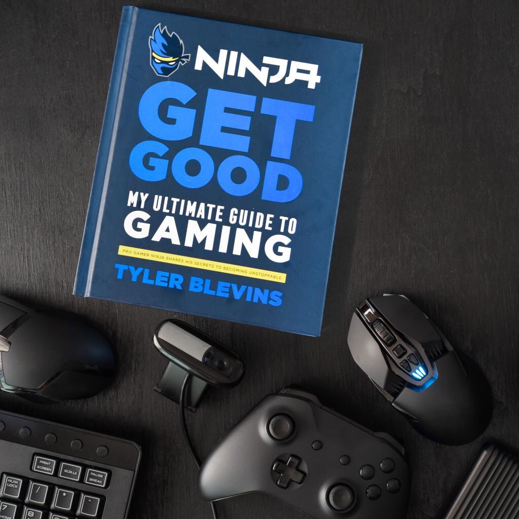 DegenJer's tweet photo. This book is the reason I got into E11. It's blue and everything! #ad #GetGood #ThanksNinja #PonPon #GitGudKhed #TheFkUSayToMe #Mixer #DoTheDisco https://t.co/K3NT7vaESD
