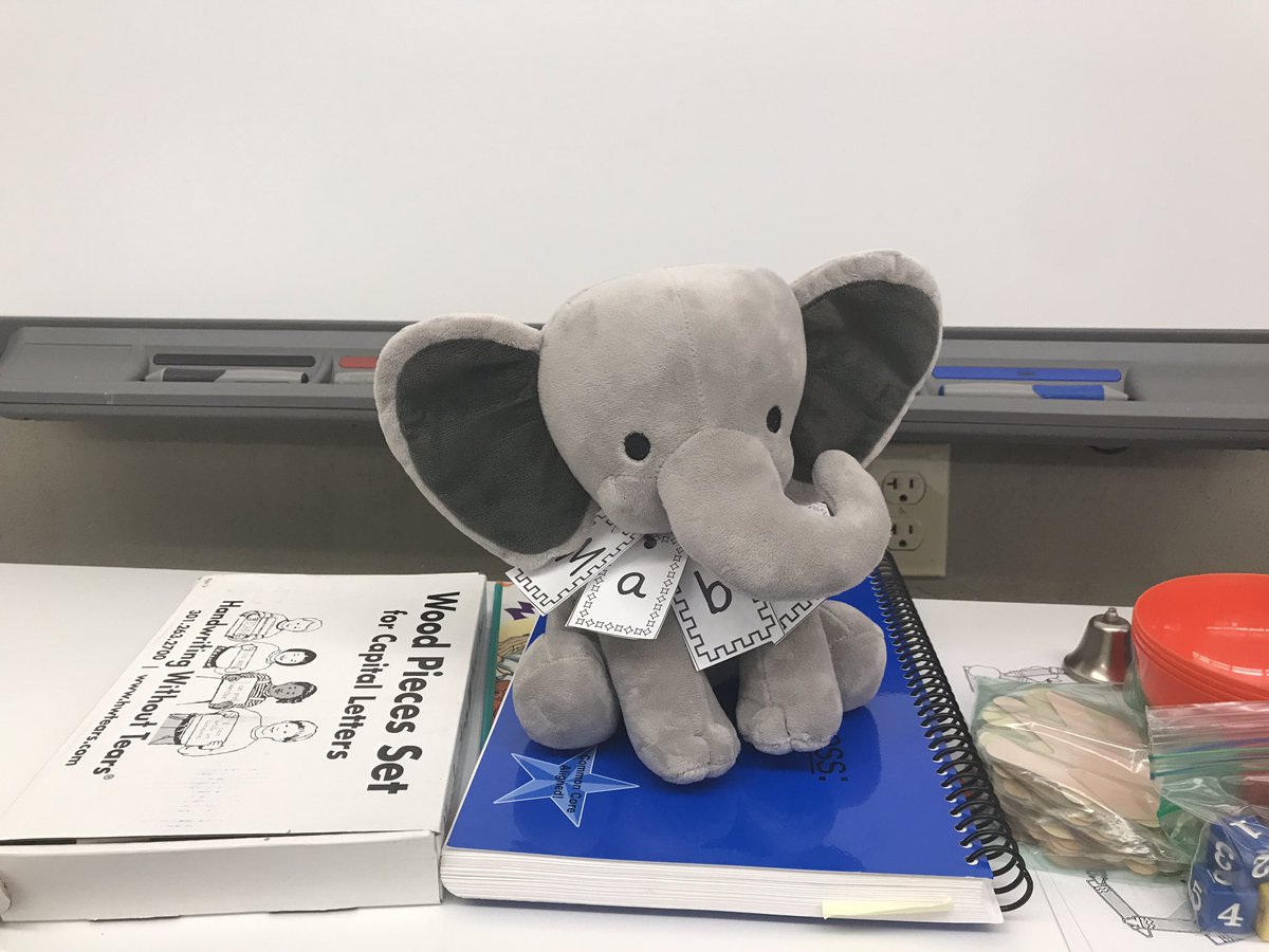 wgsdela's tweet photo. Spotted Mabel with her name necklace in @MrsGarwitz room @ClarksPrincipal. #wgbuzz https://t.co/cKzd7bSRi4