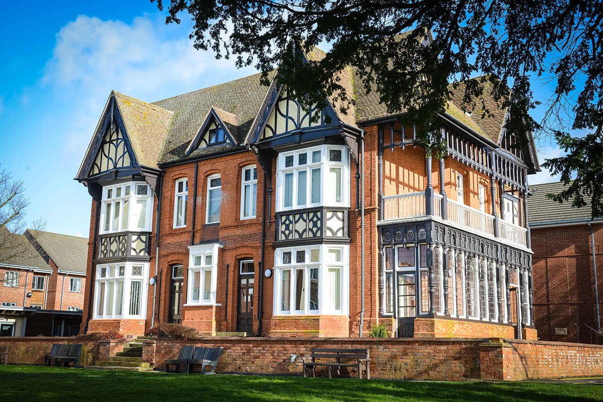 LouCollGroup's tweet photo. Learning Support Assistant Apprentice | Newcroft Primary School in Shepshed are looking for a Learning Support Assistant Apprentice to join their school from September 2019. The ideal candidate must have great communication skills, a... https://t.co/CBjFsLuBt7 #lcol #Outstanding https://t.co/URZ0emaXRN