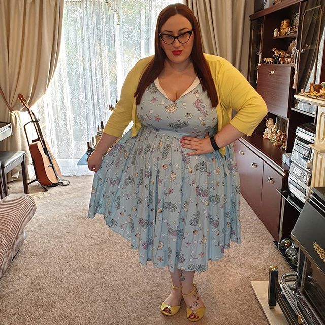 boo_brown's tweet photo. This wasn't my planned outfit for today, but I had to be cut out of my skirt this morning after the zip broke - a first for me. I still manage to look pretty cute .
.
.
.
.
.
.
.
#hellbunny #seahorse #sea #shell #starfish #sealife #underthesea #plussizeb… https://t.co/Dji36J6qzt https://t.co/xE2isxNuf0