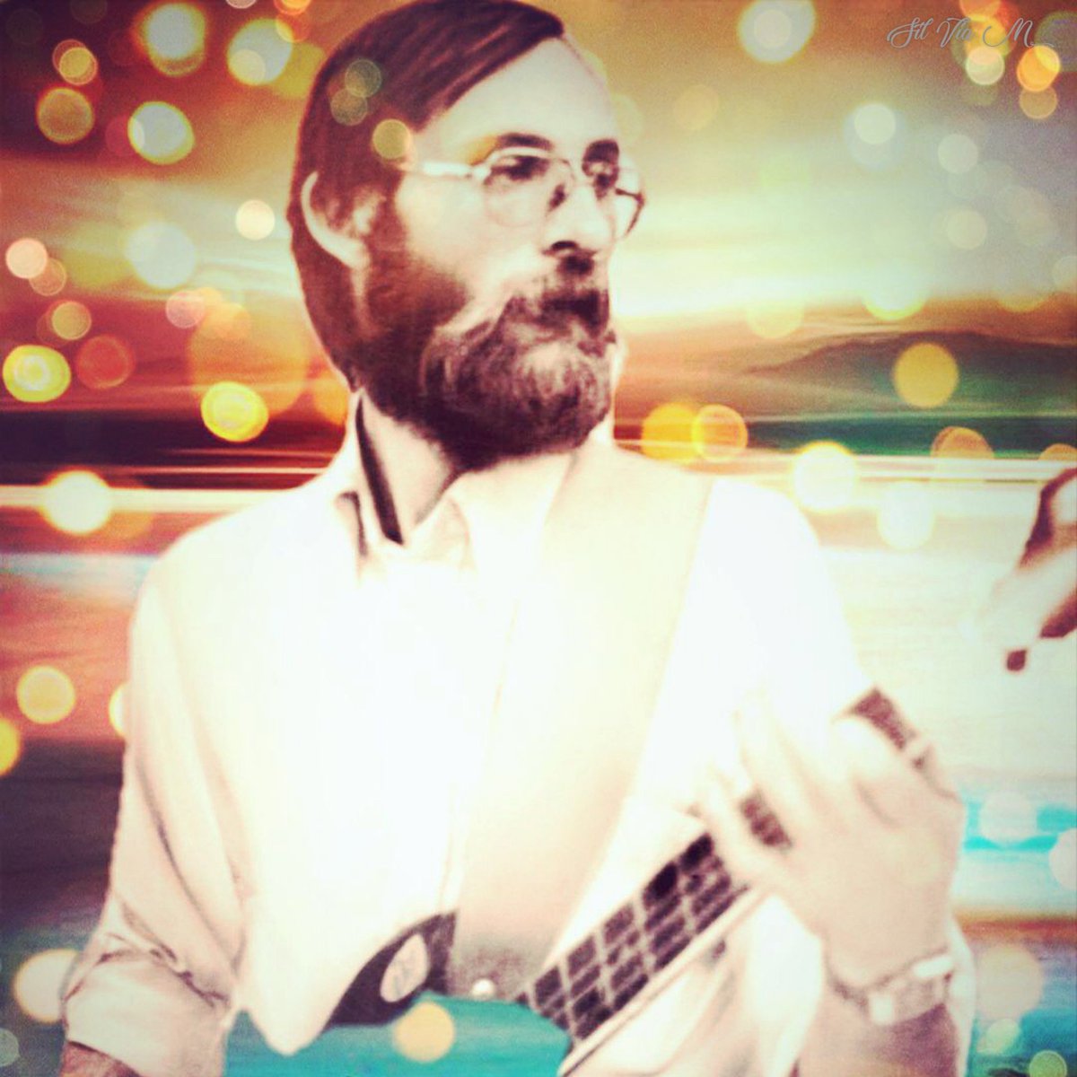kempfinkleGShop's tweet photo. Robin Taylor is in the studio working on new music... we will keep you in the loop when the new release is available.
#TuesdayThoughts #TuesdayMotivation #tuesdayvibes
#musician #singersongwriter #Jazz #rockmusic #Fusion  
https://t.co/dIvZvlbrvM https://t.co/n8Zzt45elH