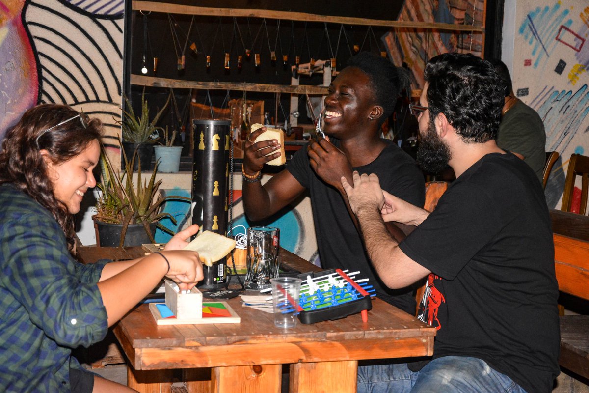voiscyprus's tweet photo. Our collaboration with Mağusa Kale Pasaji on #WorldHumanitarianDay 2019 was a great success; we screened a movie, socialized, engaged in games, shared food and drinks, and celebrated our common humanity together, indeed!

See you soon in our next event!

#ShareYourHumanity https://t.co/1mHHCe7TCQ