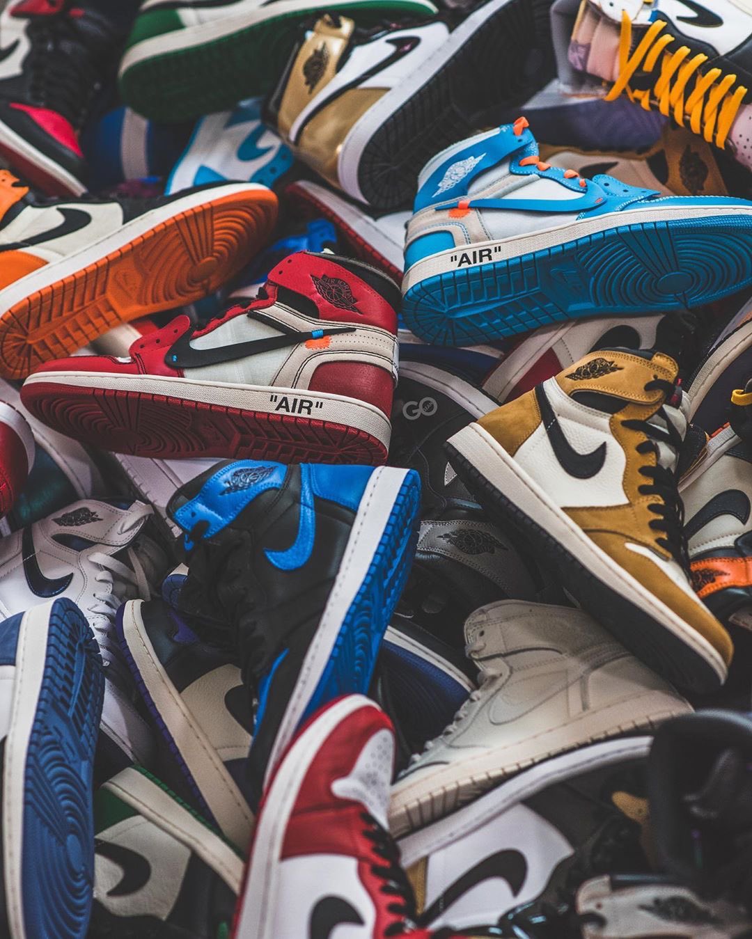 Jordan shoes wallpaper hd discount